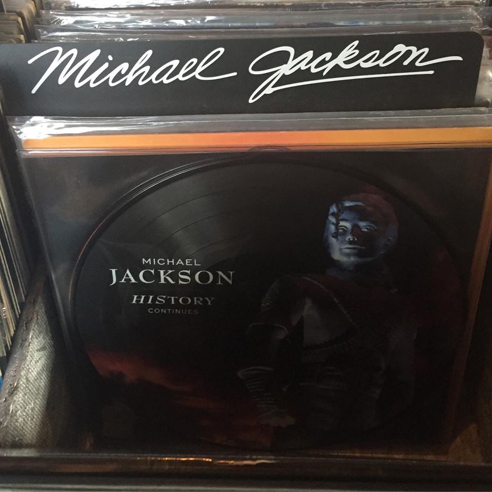 Michael Jackson - History Continues