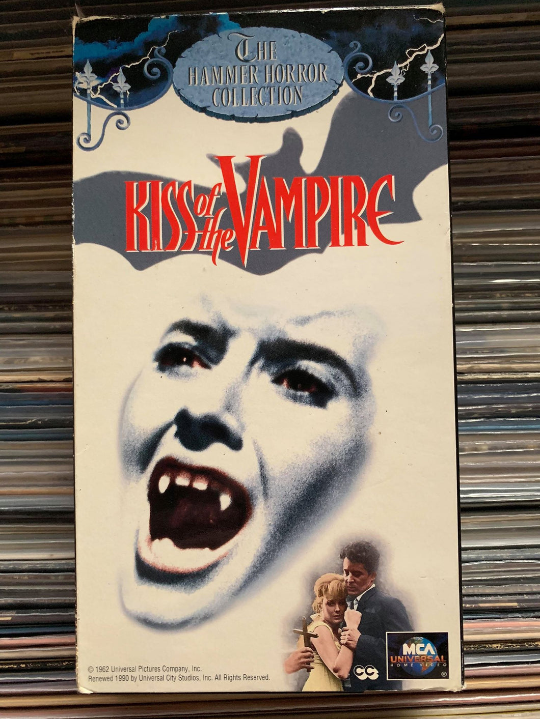 Kiss of the Vampire VHS